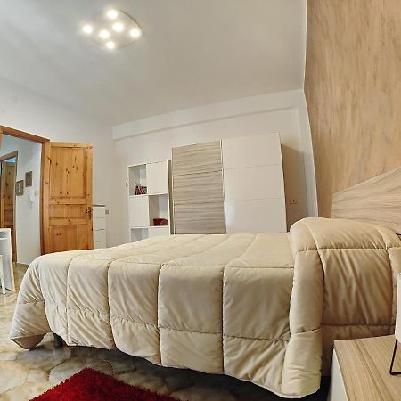 Casa Vacanza Isola Sul Mare Кастелламмаре-дель-Голфо Экстерьер фото