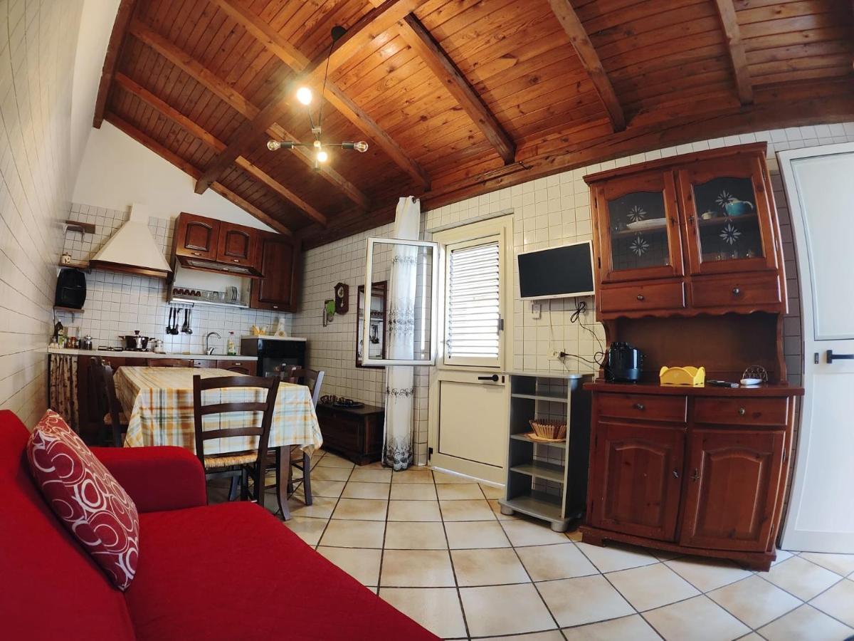 Casa Vacanza Isola Sul Mare Кастелламмаре-дель-Голфо Экстерьер фото