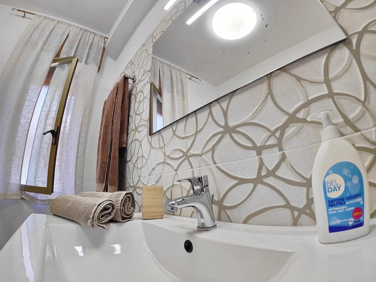 Casa Vacanza Isola Sul Mare Кастелламмаре-дель-Голфо Экстерьер фото