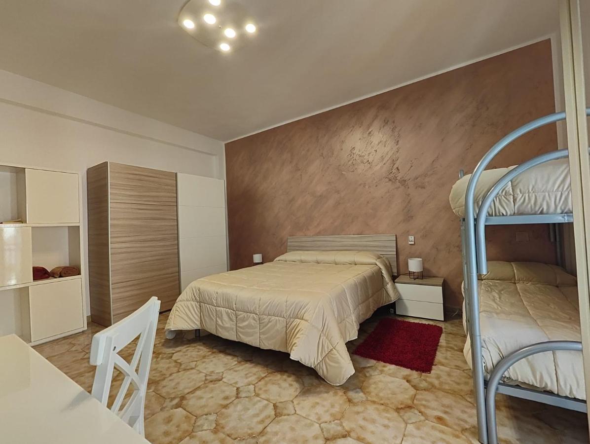 Casa Vacanza Isola Sul Mare Кастелламмаре-дель-Голфо Экстерьер фото